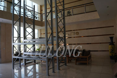 China Durable Heavy Duty Storage Shelves Customized Power Coating Surface Treatment supplier